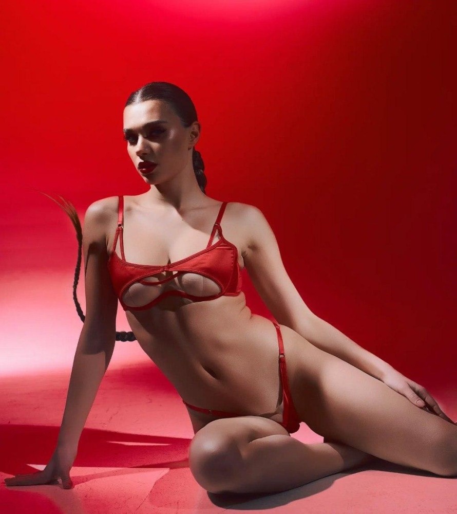 Индивидуалка Белла фото № 2 в городе Тихвин