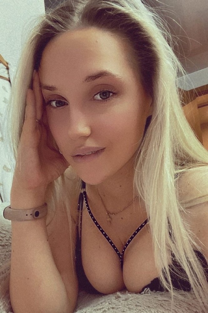 Индивидуалка Илона фото № 2 в городе Тихвин