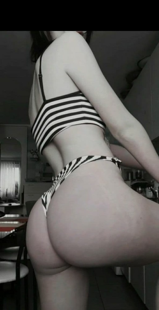 Индивидуалка Кристина фото № 2 в городе Тихвин