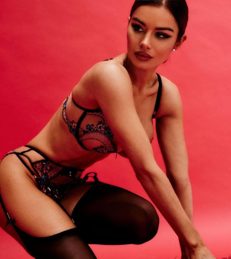 Индивидуалка Ксюша фото № 2 в городе Тихвин