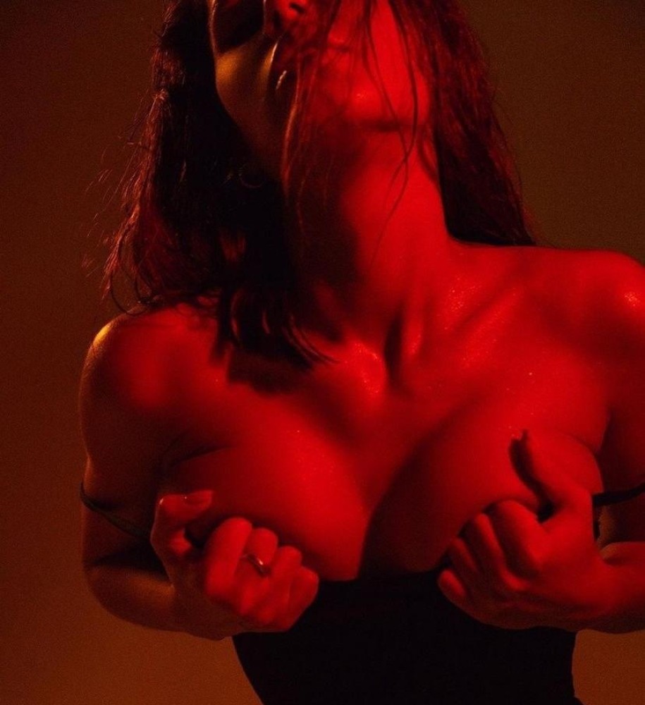 Индивидуалка Лариса фото № 2 в городе Тихвин