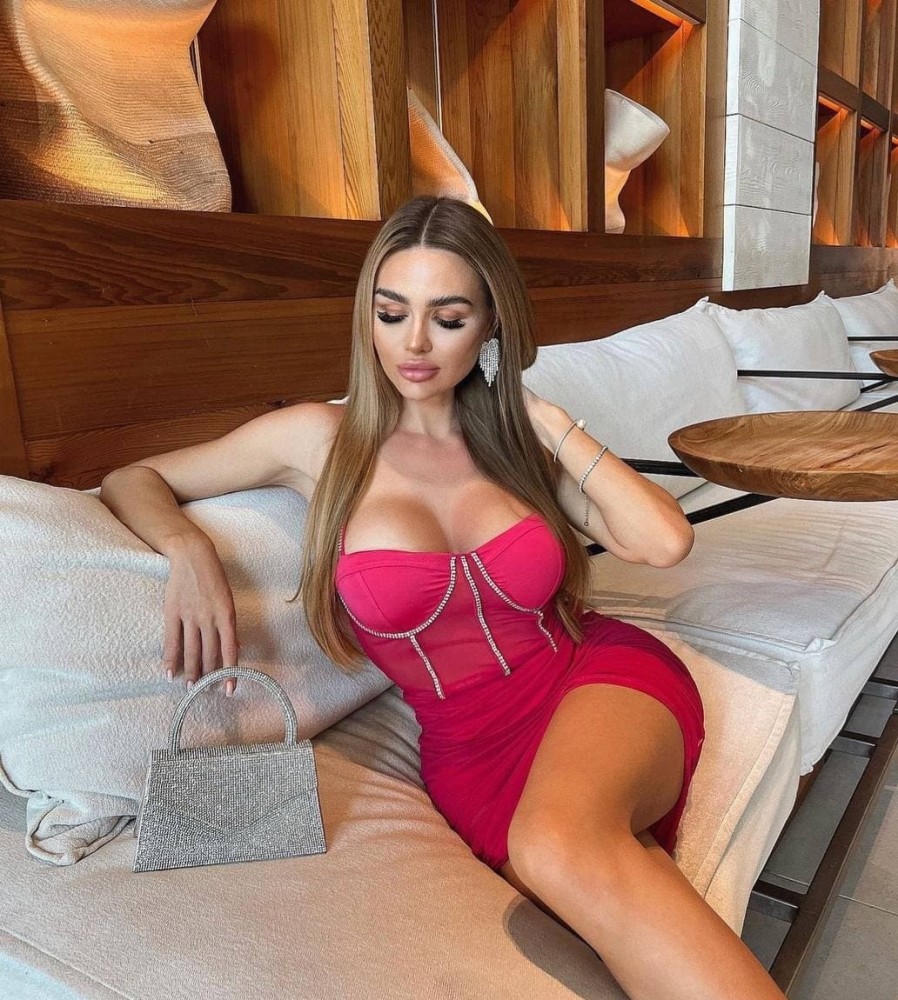 Индивидуалка Яна фото № 2 в городе Тихвин