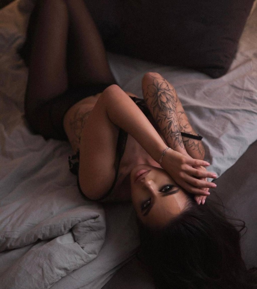 Индивидуалка Яна фото № 2 в городе Тихвин