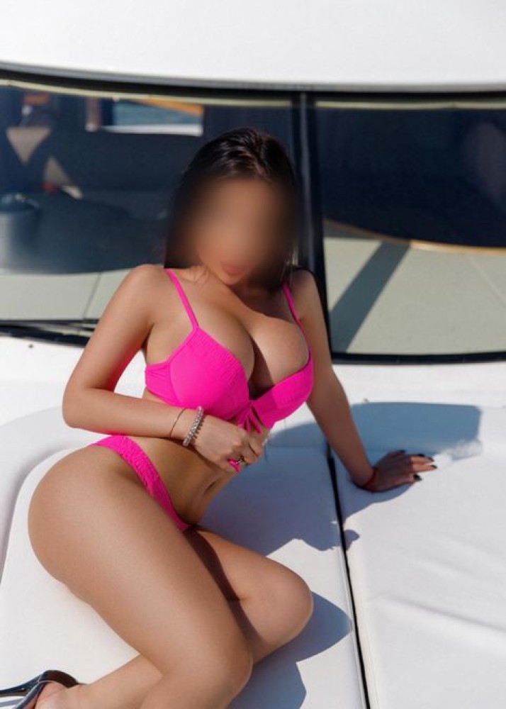 Индивидуалка Кристина фото № 2 в городе Тихвин