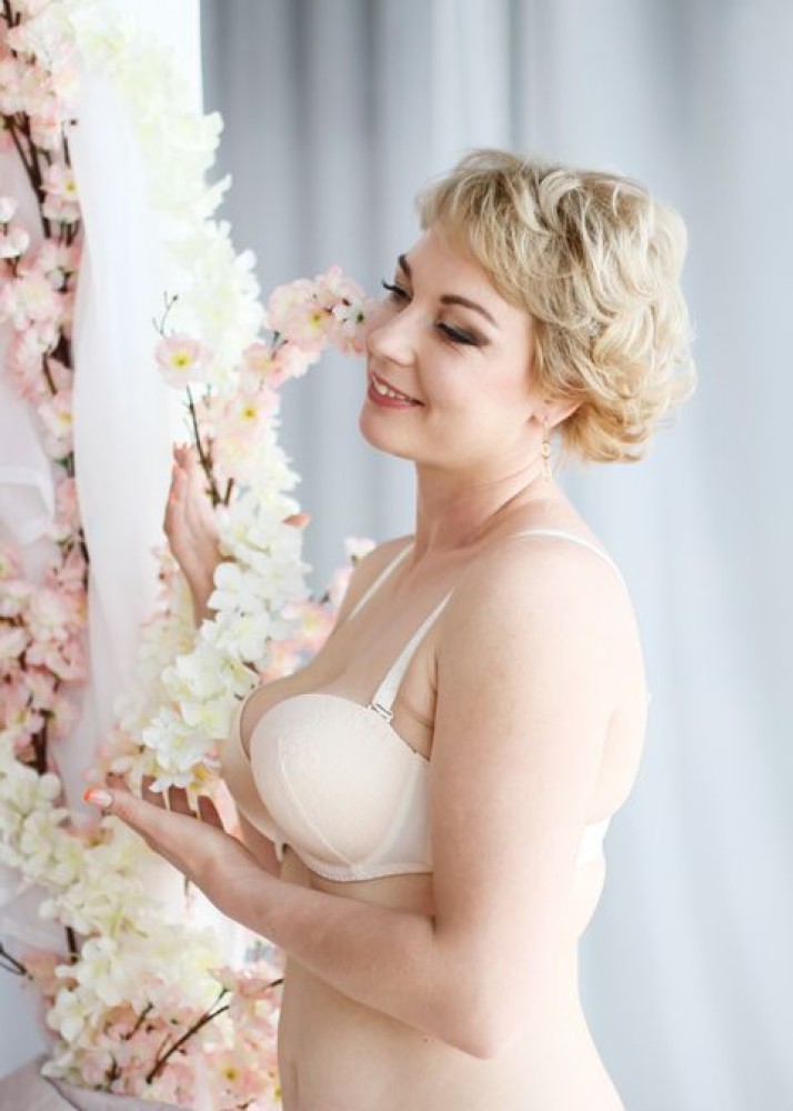 Индивидуалка МИЛФА фото № 2 в городе Тихвин