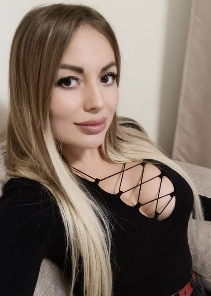 Индивидуалка Влада фото № 2 в городе Тихвин