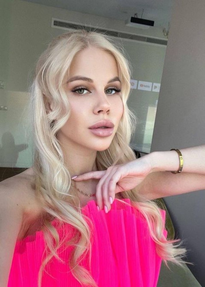 Индивидуалка Юлия фото № 2 в городе Тихвин