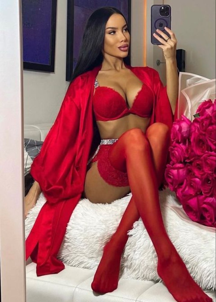 Индивидуалка Кристина главное фото в городе Тихвин 